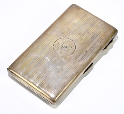 Lot 2182 - JOSEPH GLOSTER LTD; a George V hallmarked...