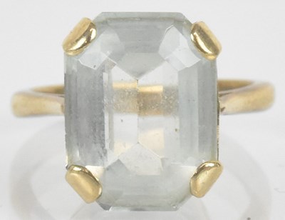Lot 1301 - A 9ct yellow gold single stone aquamarine set...