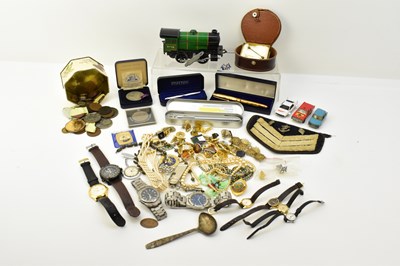 Lot 364 - Various collectibles, including mostly GB...