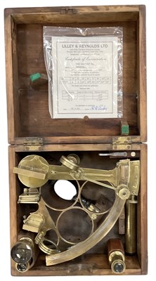 Lot 382 - A late 19th century mahogany cased ship's...