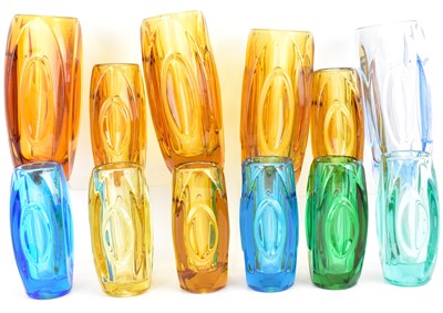 Lot 476 - Twelve items of coloured art glass, all of...