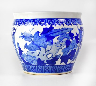 Lot 231 - A 20th century blue and white jardinière...