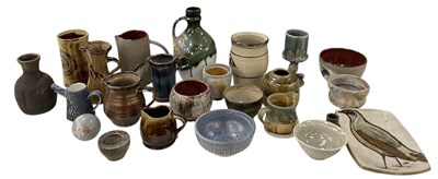 Lot 567 - A quantity of studio ceramics and stoneware,...