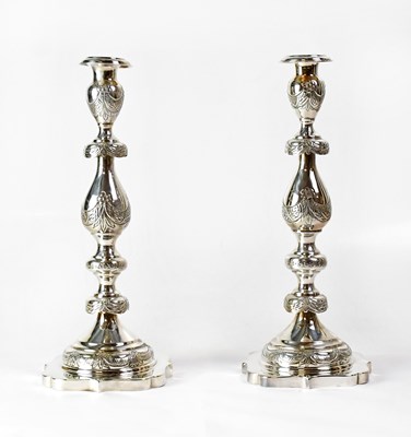 Lot 713 - MORRIS SALKIND; a pair of George V hallmarked...