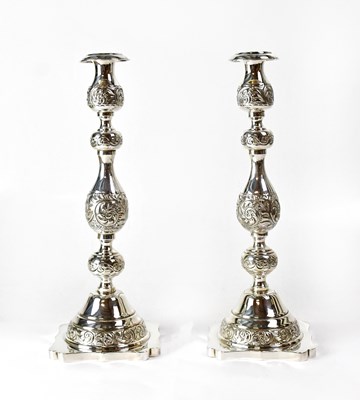 Lot 714 - ROSENZWEIG, TAITELBAUM & CO; a pair of George...