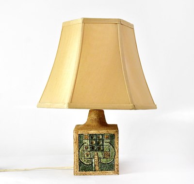 Lot 170 - ANNETTE WALTERS FOR TROIKA POTTERY; a cube...