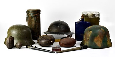 Lot 507 - A quantity of militaria to include a German...
