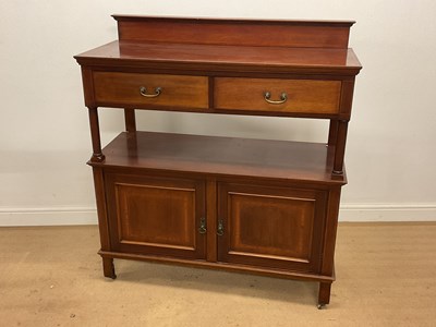 Lot 576 - An Edwardian mahogany and inlaid buffet, the...