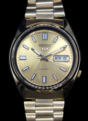 Lot 1310 - SEIKO; a gentleman's gold plated automatic '5'...