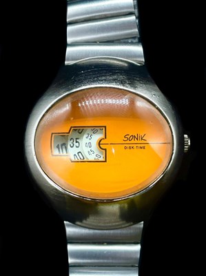Lot 1325 - SONIK; a vintage 'Disk-Time' wristwatch, with...