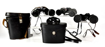 Lot 414 - Four pairs of binoculars, comprising Regent 10...
