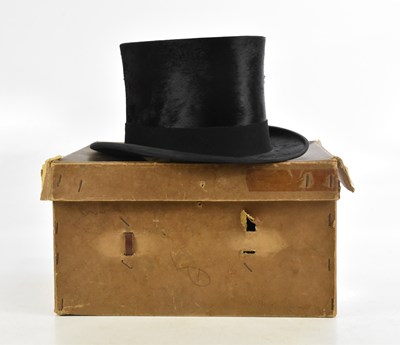 Lot 1529 - G A DUNN & CO, LONDON, a gentleman's top hat,...