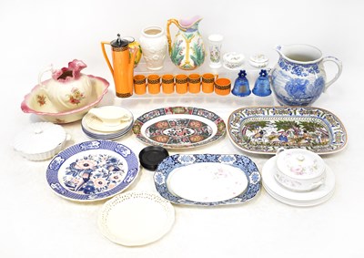 Lot 309 - A quantity of various ceramics to include a...