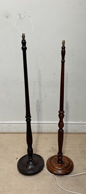 Lot 1220 - A 1920s mahogany fluted standard lamp, height...