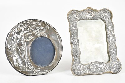Lot 1065 - HENRY MATTHEWS; an Edward VII hallmarked...