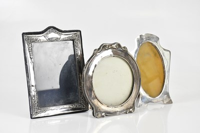 Lot 1053 - WILLIAM NEALE; an Edward VII hallmarked silver...