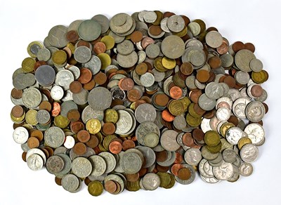 Lot 610 - A collection of mostly 20th century United...