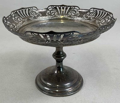 Lot 1021 - A George V hallmarked silver pedestal bowl...