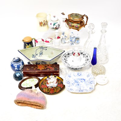 Lot 295 - A quantity of pottery and glassware including...