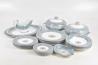 Lot 698 - WEDGWOOD; a 'Florentine' pattern part dinner...
