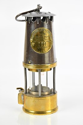 Lot 1401 - PROTECTOR LAMP & LIGHTING CO LTD; a Type SL...
