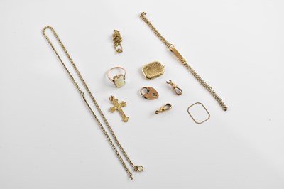 Lot 3 - A group of 9ct gold and yellow metal...