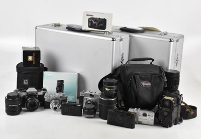 Lot 1580 - A collection of cameras, lenses and...