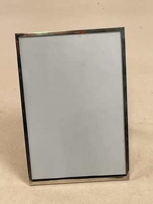Lot 1036 - SANDERS & MACKENZIE; a large George V...