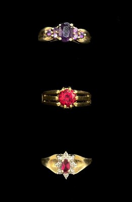 Lot 1139 - Two 9ct yellow gold dress rings and a yellow...