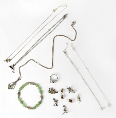 Lot 1118 - A small quantity of sterling silver and white...