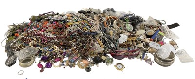 Lot 1363 - A large quantity of assorted costume jewellery...
