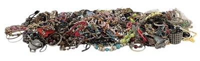 Lot 1364 - A large quantity of assorted costume jewellery...