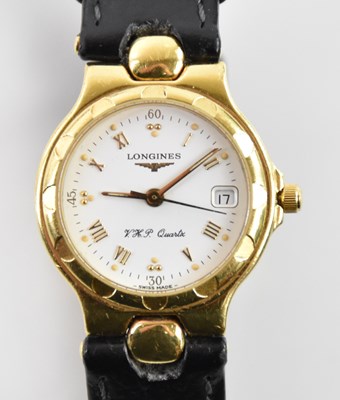 Lot 572 - LONGINES; a lady's 18ct yellow gold Conquest...