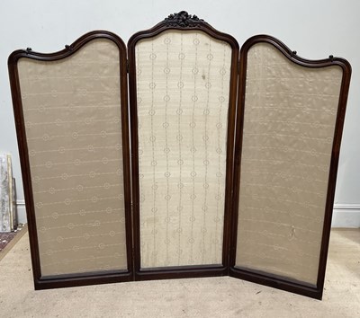 Lot 1171 - A late 19th/early 20th century French carved...