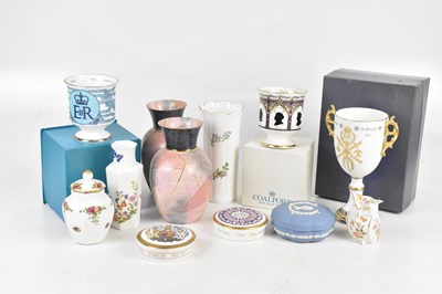 Lot 667 - A collection of ceramics including Coalport,...