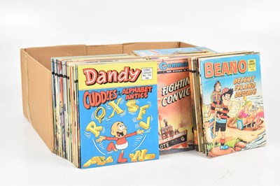 Lot 393 - A mixed collection of military related comics...