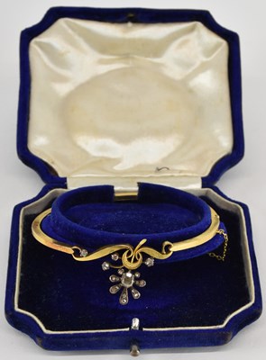 Lot 1302 - A Victorian gold coloured metal hinged...
