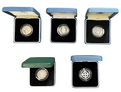 Lot 1435 - ROYAL MINT; five silver proof one pound coins,...