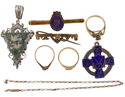 Lot 1220A - Various items of jewellery to include two 9ct...