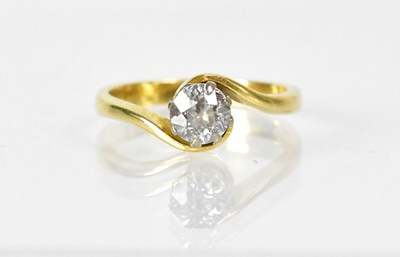 Lot 752 - An 18ct yellow gold solitaire, diamond approx....