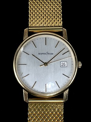 Lot 1360 - MAPPIN & WEBB; a gentleman's 9ct yellow gold...