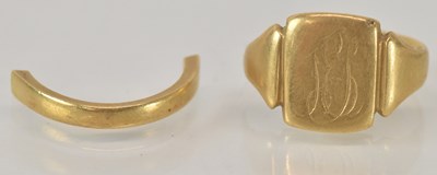 Lot 1151 - An 18ct yellow gold signet ring (cut), approx...