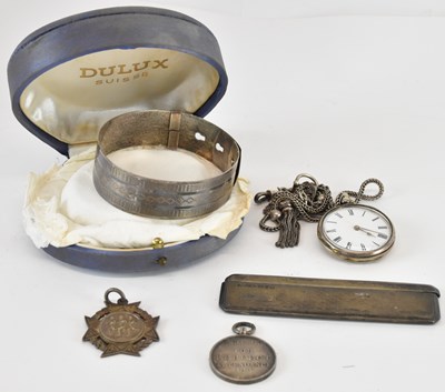 Lot 1337 - A George V hallmarked silver cased...