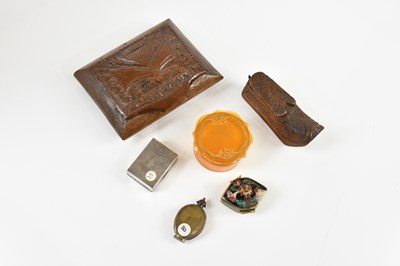Lot 1460 - PRISONER OF WAR INTEREST; a WWII period snuff...