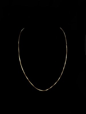 Lot 1167 - An 18ct yellow gold box link chain, length...