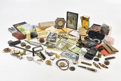Lot 1463 - An assortment of collectors' items including...