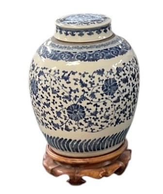 Lot 627 - A late 19th/early 20th century Chinese blue...
