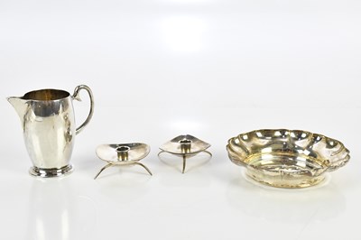 Lot 1261 - LEE & WIGFULL; a George V hallmarked silver...