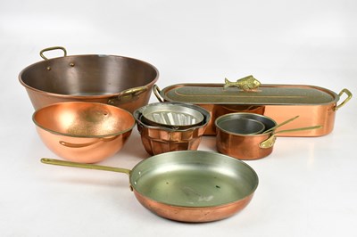 Lot 2395 - A collection of assorted metalware including...