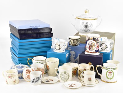 Lot 1596 - A large collection of royal memorabilia...